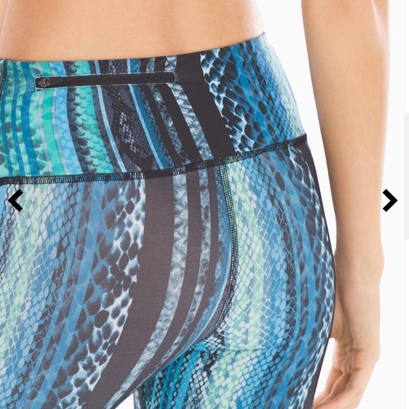 ⭐️HOST PICK⭐️ X BY GOTTEX
Mesh Insert Capri Sport Leggings - Picture 3 of 8